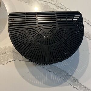 Natural Bamboo Half-Moon Bag – Sculptural Wooden Handbag